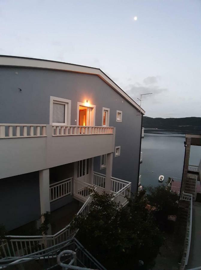 Apartments Leza Neum Exterior photo